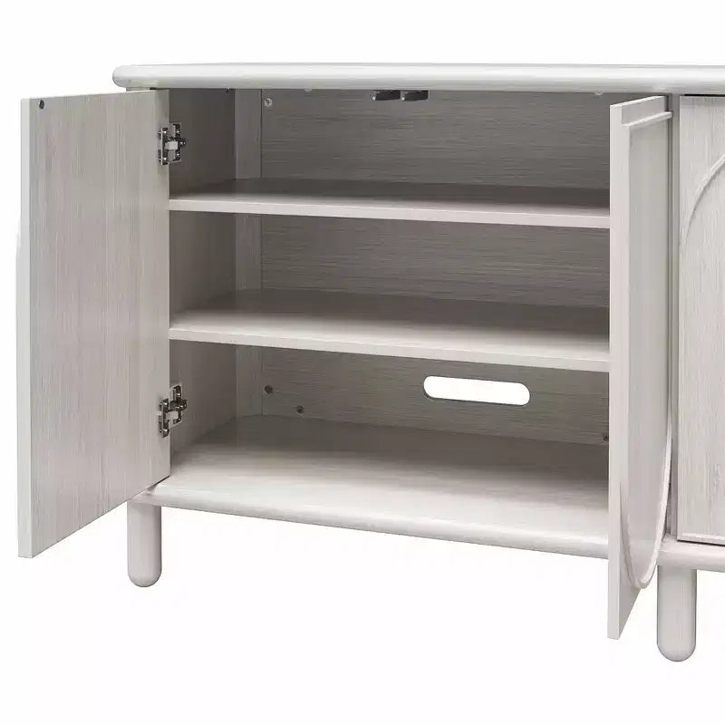 Credenza Abigail in legno rustico con ripiani regolabili